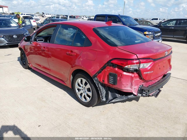Toyota COROLLA LE 2021 5YFEPMAE2MP267736 Image 3