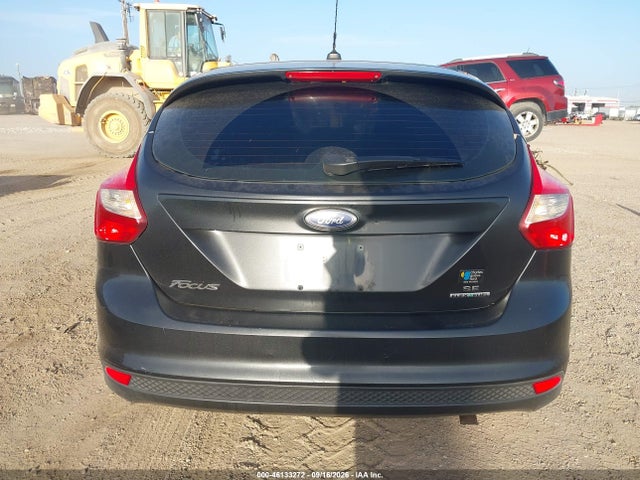 46133272 :رقم المزاد ، 1FADP3K2XEL130814 vin ، 2014 Ford Focus Se مزاد بيع