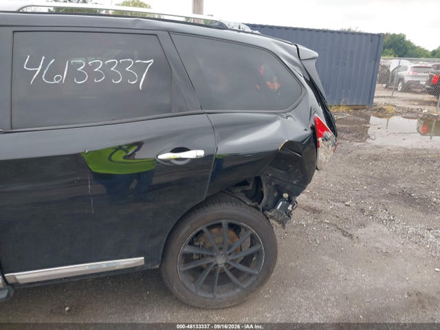 Продажа на аукционе авто 2015 Nissan Pathfinder Platinum, vin: 5N1AR2MN8FC682558, номер лота: 46133337
