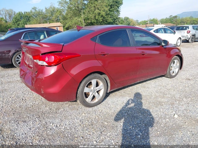 2013 Hyundai Elantra Gls მანქანა იყიდება აუქციონზე, vin: 5NPDH4AE0DH406641, აუქციონის ნომერი: 46133344