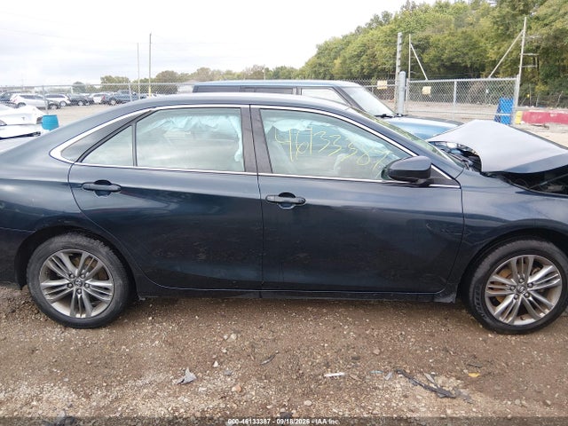 46133387 :رقم المزاد ، 4T1BF1FK9HU356162 vin ، 2017 Toyota Camry Se مزاد بيع