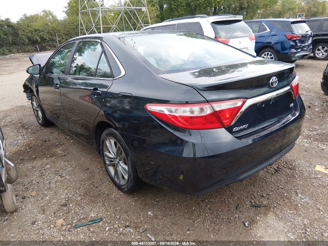 46133387 :رقم المزاد ، 4T1BF1FK9HU356162 vin ، 2017 Toyota Camry Se مزاد بيع