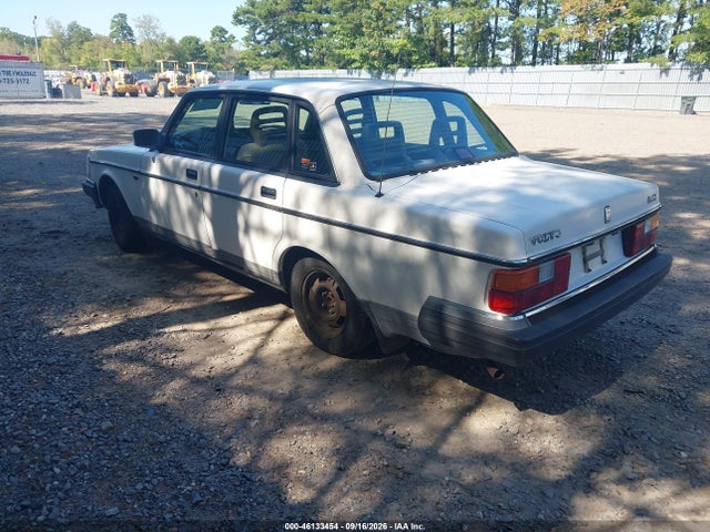 Продажа на аукционе авто 1991 Volvo 240, vin: YV1AA8845M1445318, номер лота: 46133454