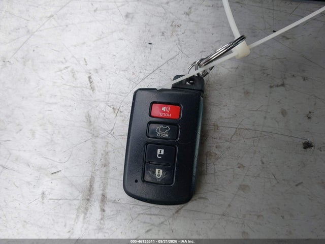 Toyota Rav4 Xle 2018 2T3WFREV2JW435620 Image 11