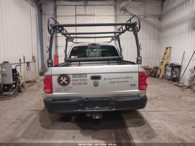 46133547 :رقم المزاد ، 1D7HW48N96S614654 vin ، 2006 Dodge Dakota Slt مزاد بيع