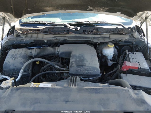 46133573 :رقم المزاد ، 1C6RR7KG0JS306578 vin ، 2018 Ram 1500 Tradesman  4x4 5'7 Box مزاد بيع