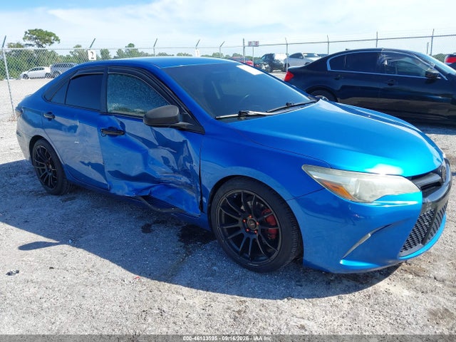 2017 Toyota Camry Se მანქანა იყიდება აუქციონზე, vin: 4T1BF1FK9HU673598, აუქციონის ნომერი: 46133595
