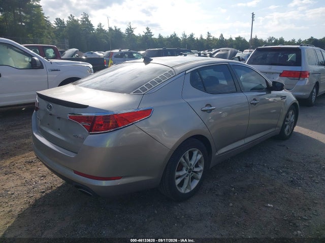 2011 Kia Optima Ex მანქანა იყიდება აუქციონზე, vin: KNAGN4A76B5174273, აუქციონის ნომერი: 46133620