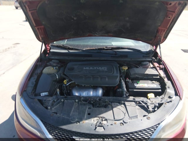 Chrysler 200 C 2015 1C3CCCCB7FN723346 Image 10