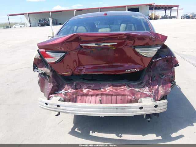 Chrysler 200 C 2015 1C3CCCCB7FN723346 Image 16