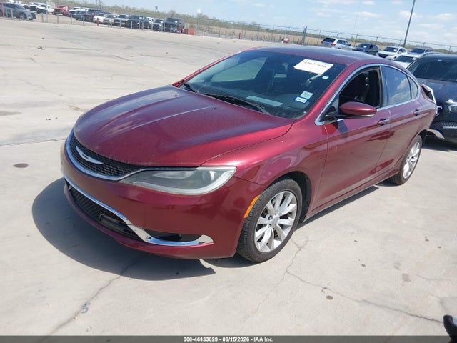 Chrysler 200 C 2015 1C3CCCCB7FN723346 Image 2