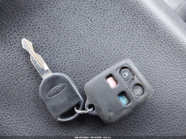 Продажа на аукционе авто 2005 Ford Mustang Gt Deluxe/gt Premium, vin: 1ZVFT82H055127602, номер лота: 46133664