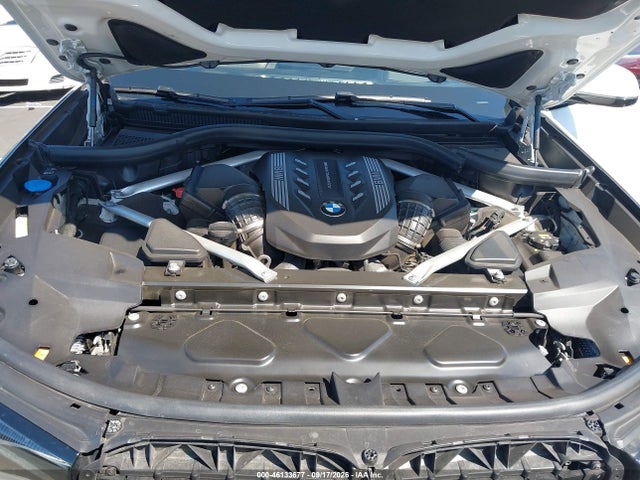 5UXCX6C01N9K22085 BMW X7 M50i