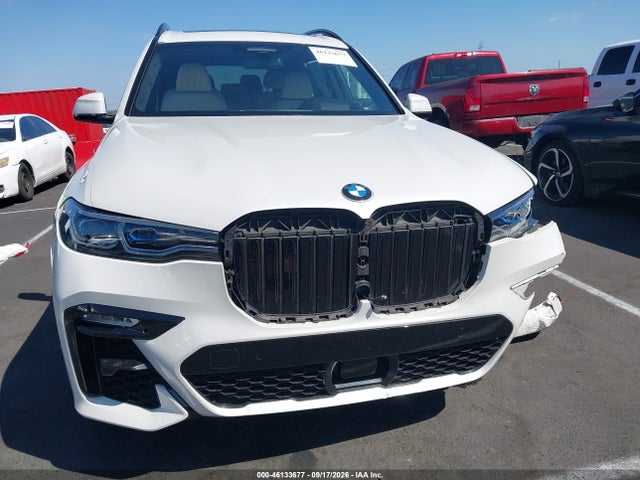 5UXCX6C01N9K22085 BMW X7 M50i