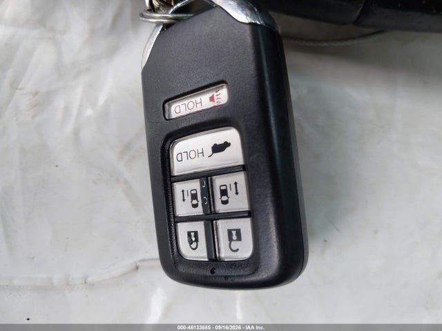 46133685 :رقم المزاد ، 5FNRL5H9XGB167475 vin ، 2016 Honda Odyssey Touring/touring Elite مزاد بيع