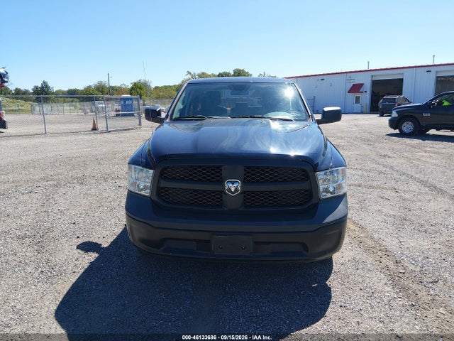 46133686 :رقم المزاد ، 1C6RR6FG8HS764951 vin ، 2017 Ram 1500 Tradesman  4x2 6'4 Box مزاد بيع