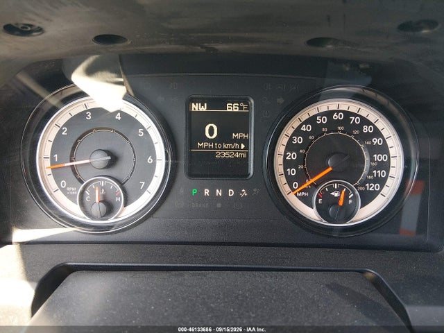 46133686 :رقم المزاد ، 1C6RR6FG8HS764951 vin ، 2017 Ram 1500 Tradesman  4x2 6'4 Box مزاد بيع