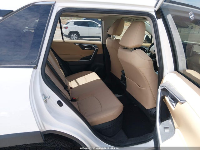 Продаж на аукціоні авто 2023 Toyota Rav4 Hybrid Xle, vin: JTMRWRFVXPD180765, номер лоту: 46133703
