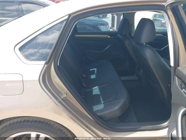 Aukcja sprzedaży 2015 Volkswagen Passat 2.0l Tdi Se, vin: 1VWBV7A33FC052867, numer aukcji: 46133710
