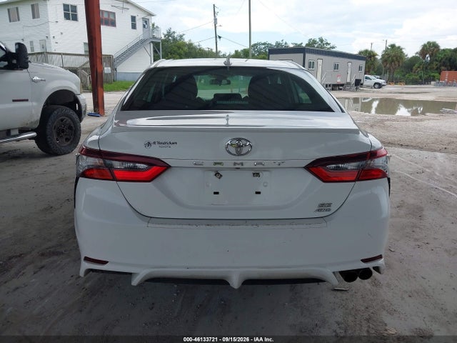 2022 Toyota Camry Se Awd მანქანა იყიდება აუქციონზე, vin: 4T1G11BK2NU049082, აუქციონის ნომერი: 46133721