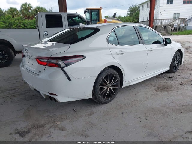 2022 Toyota Camry Se Awd მანქანა იყიდება აუქციონზე, vin: 4T1G11BK2NU049082, აუქციონის ნომერი: 46133721