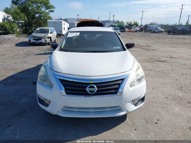 2015 Nissan Altima 2.5 S მანქანა იყიდება აუქციონზე, vin: 1N4AL3AP1FC249669, აუქციონის ნომერი: 46133786