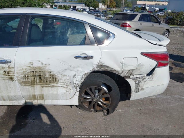 2015 Nissan Altima 2.5 S მანქანა იყიდება აუქციონზე, vin: 1N4AL3AP1FC249669, აუქციონის ნომერი: 46133786