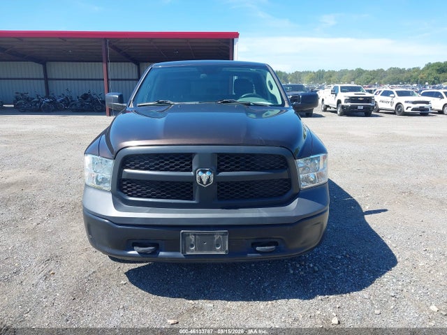 46133787 :رقم المزاد ، 1C6RR7KGXHS766146 vin ، 2017 Ram 1500 Tradesman  4x4 5'7 Box مزاد بيع