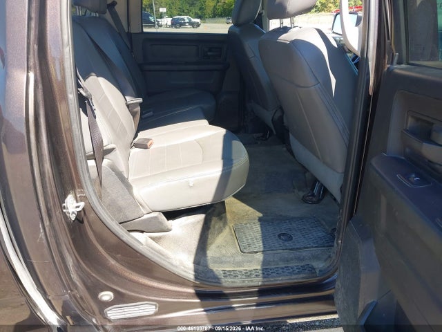 46133787 :رقم المزاد ، 1C6RR7KGXHS766146 vin ، 2017 Ram 1500 Tradesman  4x4 5'7 Box مزاد بيع