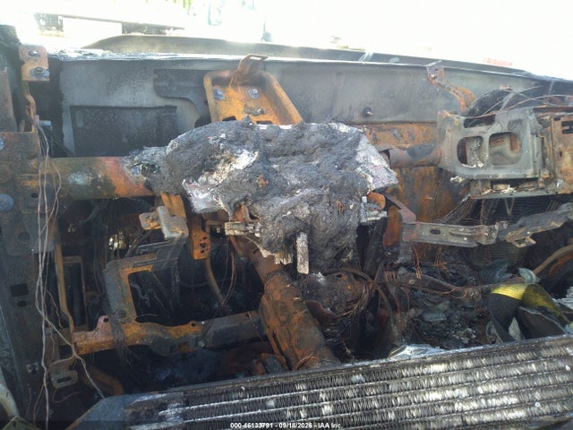 46133791 :رقم المزاد ، 1FDUF5GY2BEA12399 vin ، 2011 Ford F-550 Chassis Xlt مزاد بيع