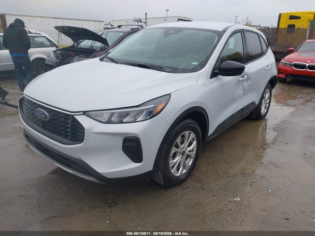 1FMCU9GN1SUA74641 Ford Escape Active