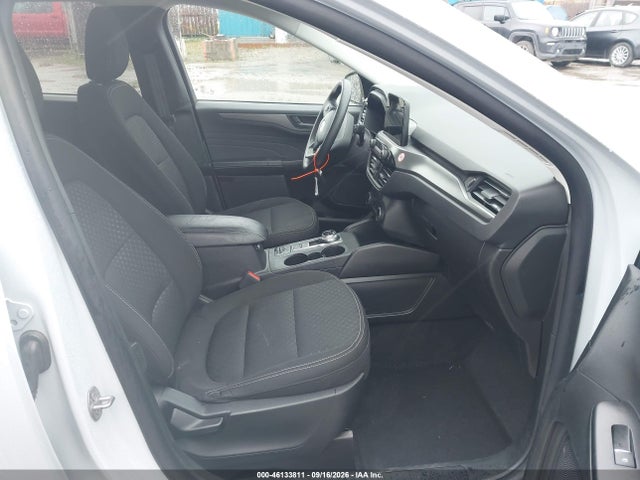 1FMCU9GN1SUA74641 Ford Escape Active