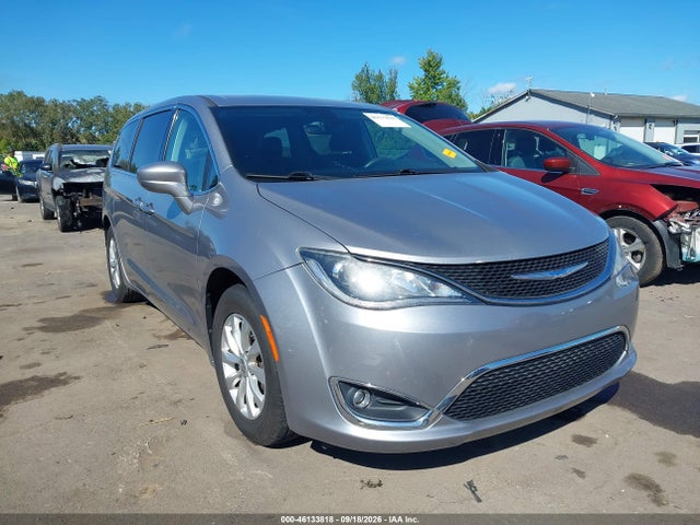 Aukcja sprzedaży 2018 Chrysler Pacifica Touring Plus, vin: 2C4RC1FG4JR279288, numer aukcji: 46133818