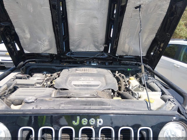 2017 Jeep Wrangler Unlimited Sahara 4x4 მანქანა იყიდება აუქციონზე, vin: 1C4BJWEG4HL684253, აუქციონის ნომერი: 46133927