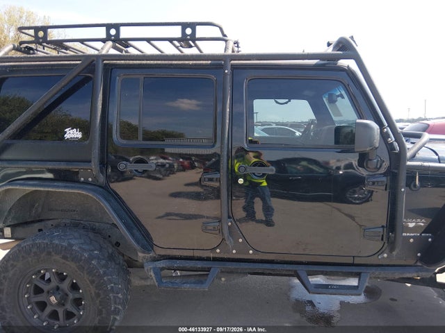 2017 Jeep Wrangler Unlimited Sahara 4x4 მანქანა იყიდება აუქციონზე, vin: 1C4BJWEG4HL684253, აუქციონის ნომერი: 46133927