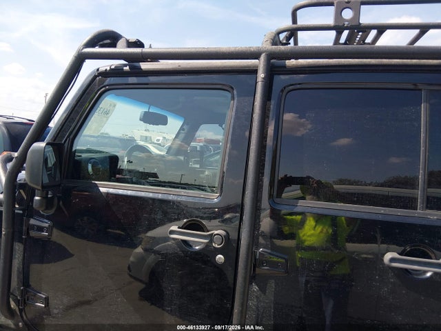 2017 Jeep Wrangler Unlimited Sahara 4x4 მანქანა იყიდება აუქციონზე, vin: 1C4BJWEG4HL684253, აუქციონის ნომერი: 46133927