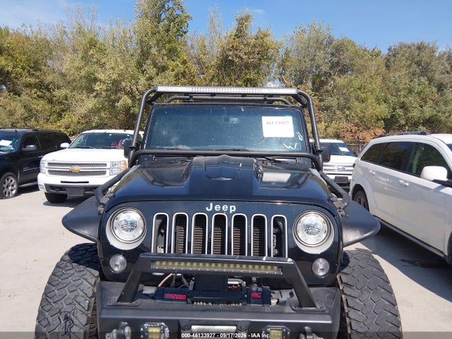 2017 Jeep Wrangler Unlimited Sahara 4x4 მანქანა იყიდება აუქციონზე, vin: 1C4BJWEG4HL684253, აუქციონის ნომერი: 46133927