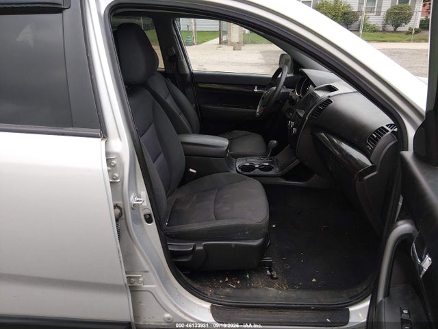 Auction sale of the 2011 Kia Sorento Lx, vin: 5XYKTCA18BG182407, lot number: 46133931