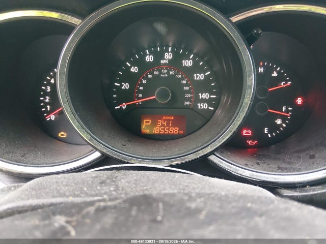 Auction sale of the 2011 Kia Sorento Lx, vin: 5XYKTCA18BG182407, lot number: 46133931
