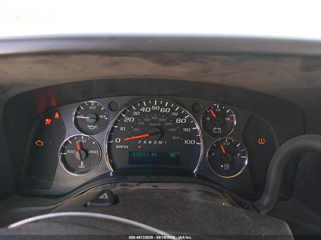 46133939 :رقم المزاد ، 1GAWGPFA1B1112455 vin ، 2011 Chevrolet Express 2500 Ls مزاد بيع