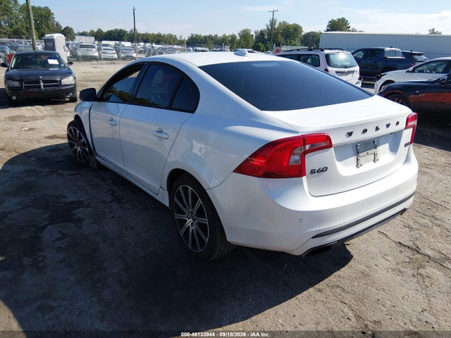 46133944 :رقم المزاد ، LYV402HKXHB148898 vin ، 2017 Volvo S60 Inscription T5 مزاد بيع