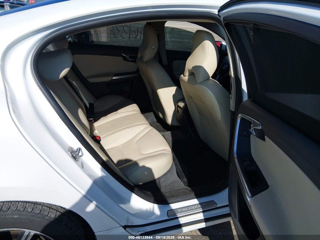 46133944 :رقم المزاد ، LYV402HKXHB148898 vin ، 2017 Volvo S60 Inscription T5 مزاد بيع