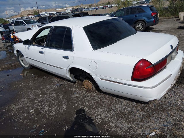 2000 Mercury Grand Marquis Ls მანქანა იყიდება აუქციონზე, vin: 2MEFM75W9YX608907, აუქციონის ნომერი: 46133952