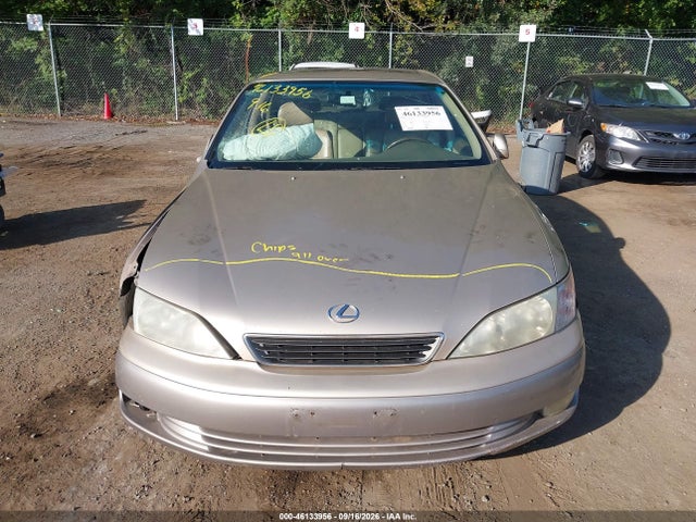 46133956 :رقم المزاد ، JT8BF28G5W0128312 vin ، 1998 Lexus Es 300 مزاد بيع