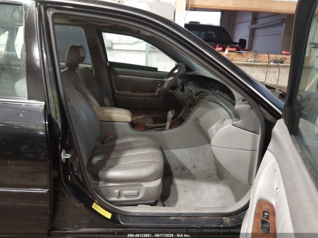 46133981 :رقم المزاد ، 4T1BF28B3YU107763 vin ، 2000 Toyota Avalon Xls مزاد بيع