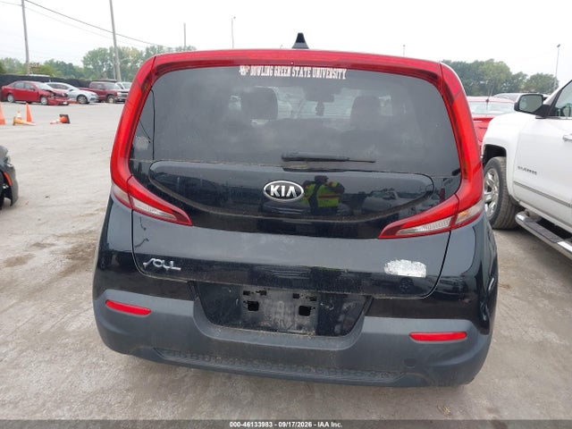 2021 Kia Soul Lx მანქანა იყიდება აუქციონზე, vin: KNDJ23AU9M7125061, აუქციონის ნომერი: 46133983