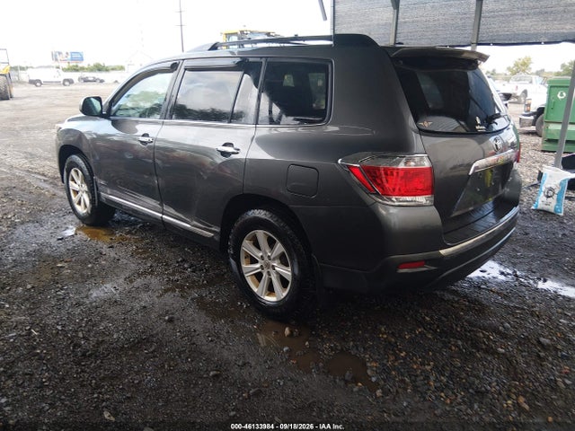 Продаж на аукціоні авто 2012 Toyota Highlander Se V6, vin: 5TDBK3EH7CS100861, номер лоту: 46133984