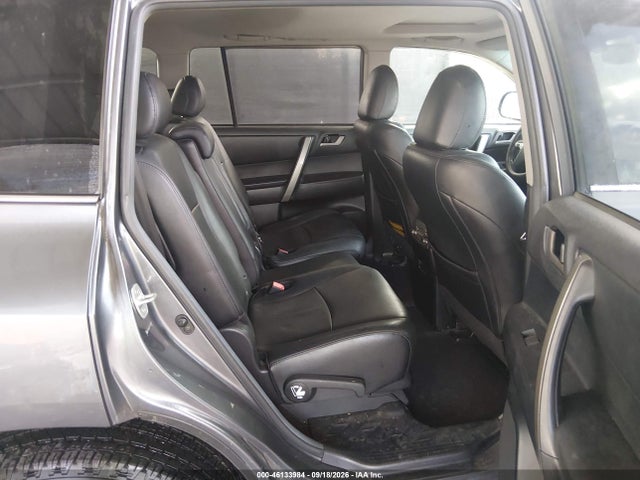 Продаж на аукціоні авто 2012 Toyota Highlander Se V6, vin: 5TDBK3EH7CS100861, номер лоту: 46133984