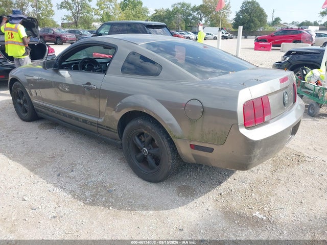 Aukcja sprzedaży 2005 Ford Mustang V6 Deluxe/v6 Premium, vin: 1ZVFT80N855194618, numer aukcji: 46134002