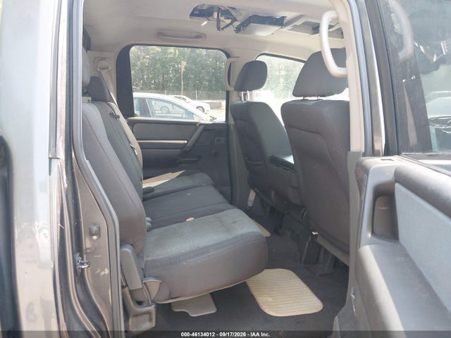 46134012 :رقم المزاد ، 1N6BA07A55N520819 vin ، 2005 Nissan Titan Se مزاد بيع